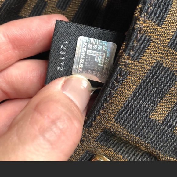 ****SOLD****AUTH Fendi - Picture 4 of 8